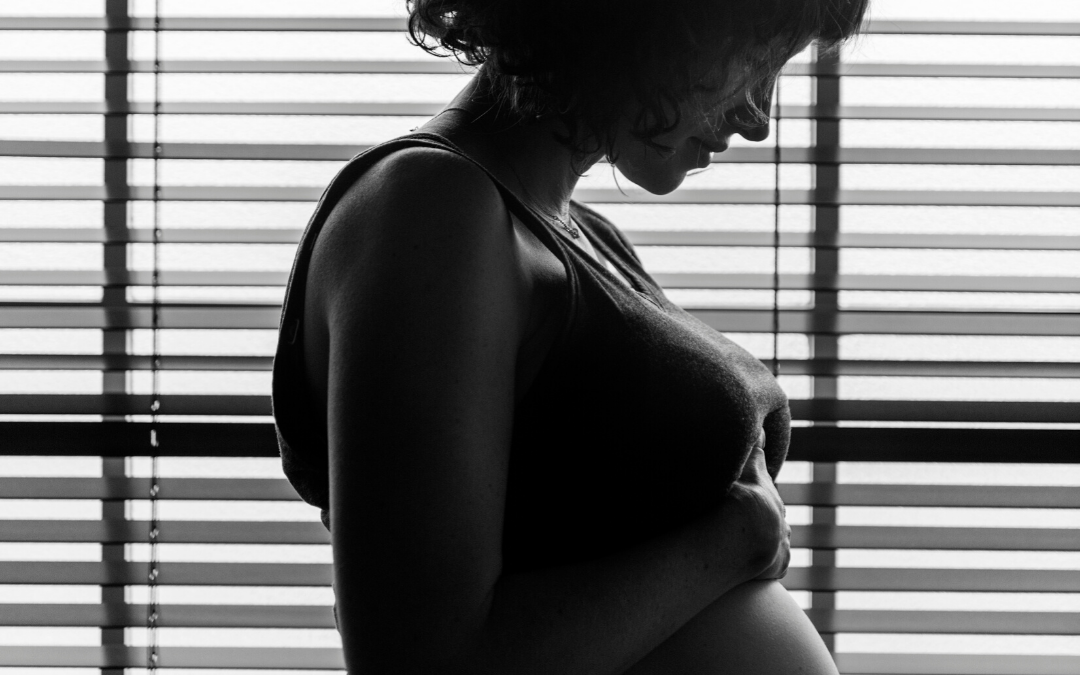 4 Tips to Keep Your Teeth Healthy Through Pregnancy